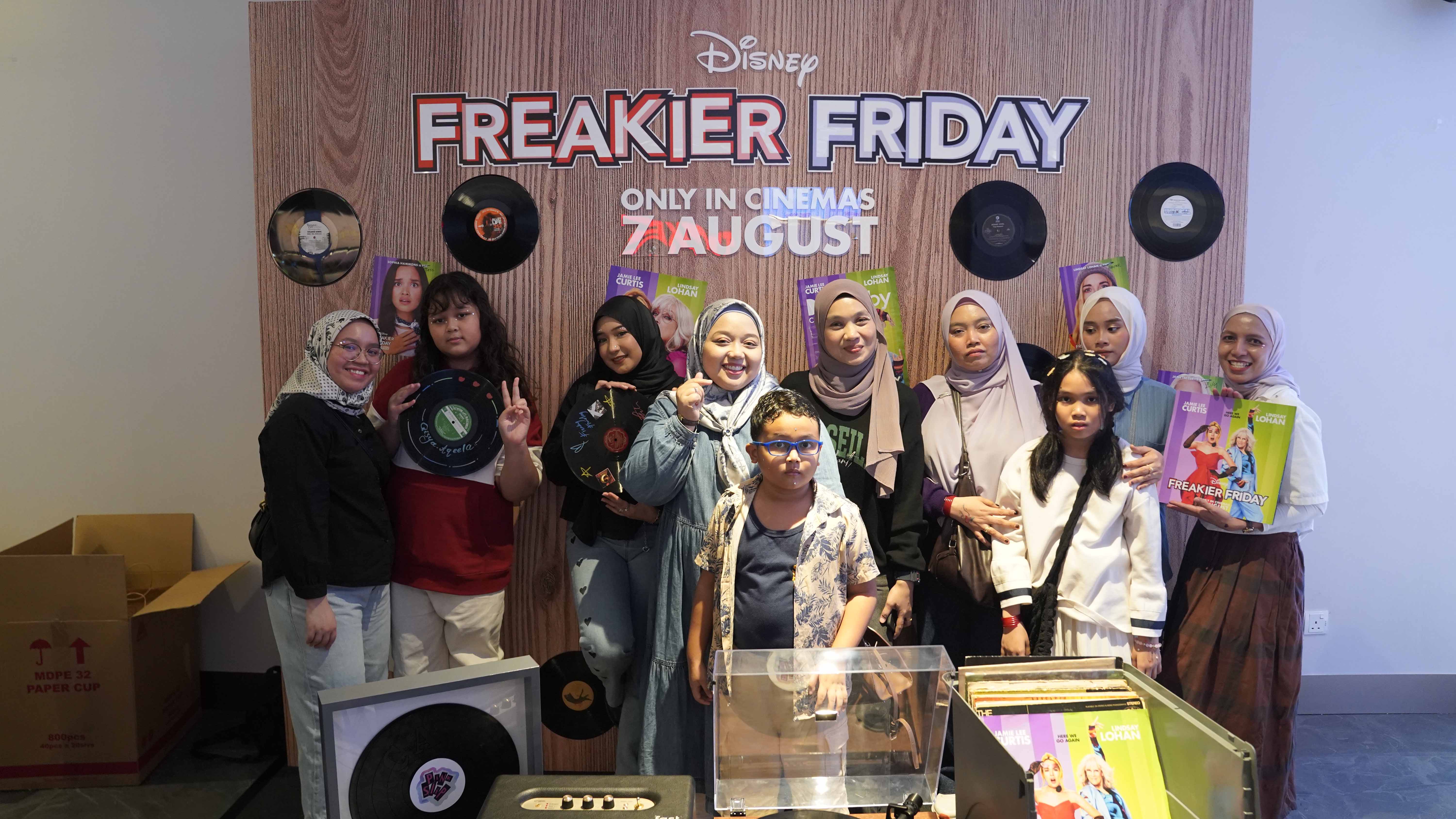 Freakin’ Faboulous Party - Image 1