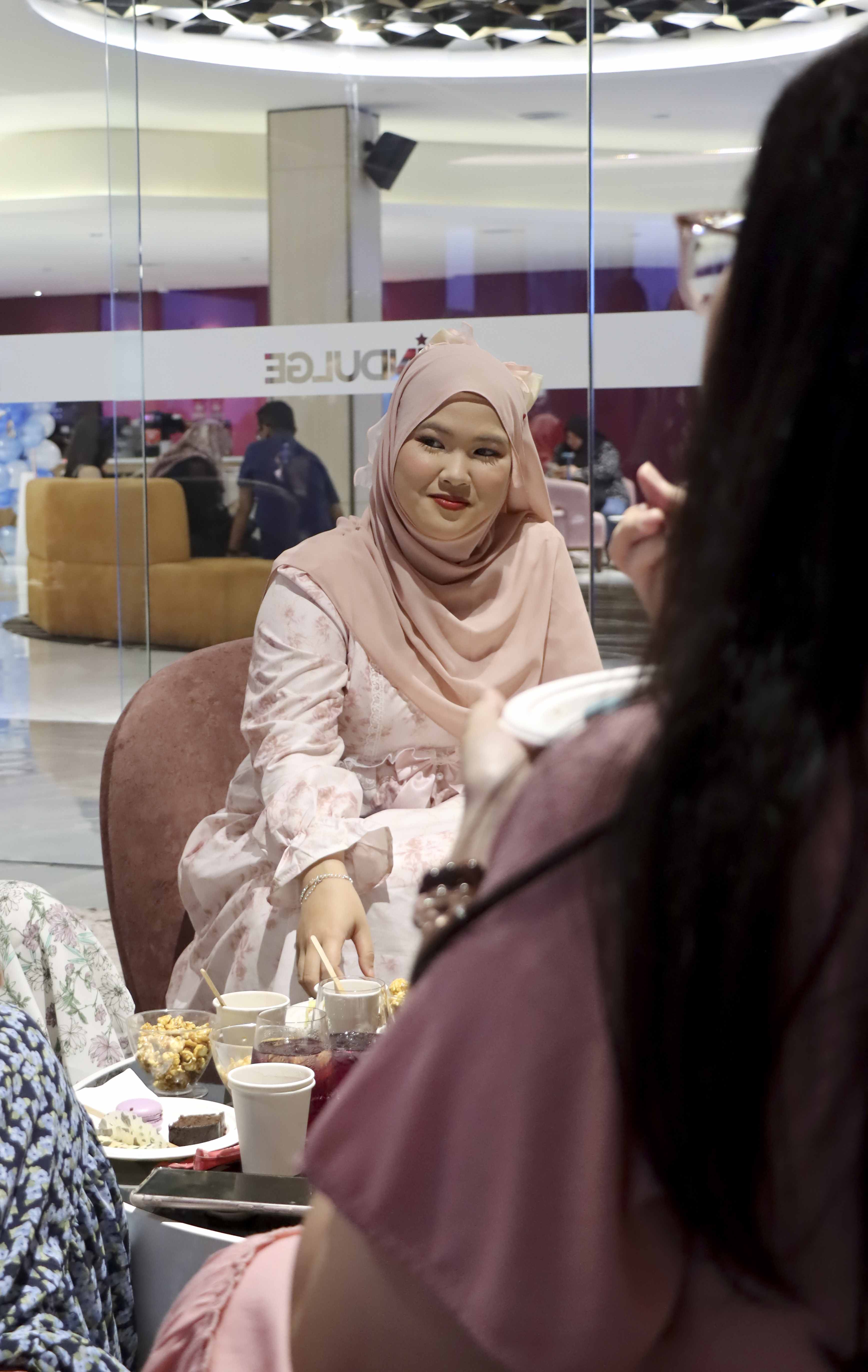 Sip & Indulge - Experience Image 3