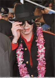 Michael Jackson at the Subang International Airport Malaysia 2 | TGV Blog
