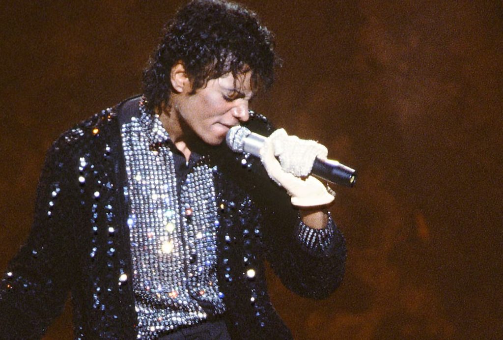 Michael Performing Billie Jean in Motown 25 (2) | Best Michael Jackson Live Performances | TGV Concerts