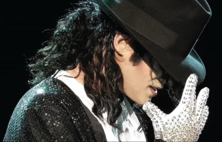 Michael Performing Billie Jean in Motown 25 (3) | Best Michael Jackson Live Performances | TGV Concerts