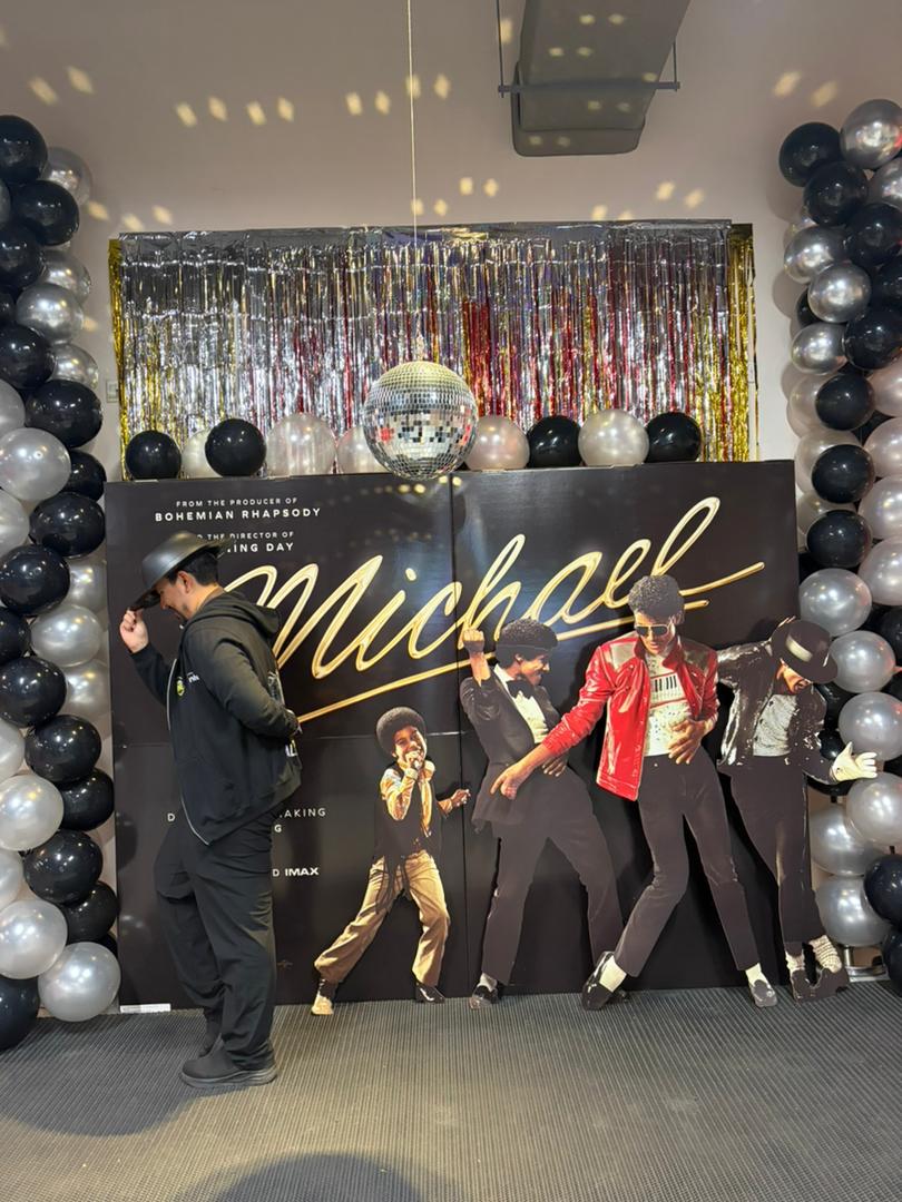 MICHAEL - Experience Image 8