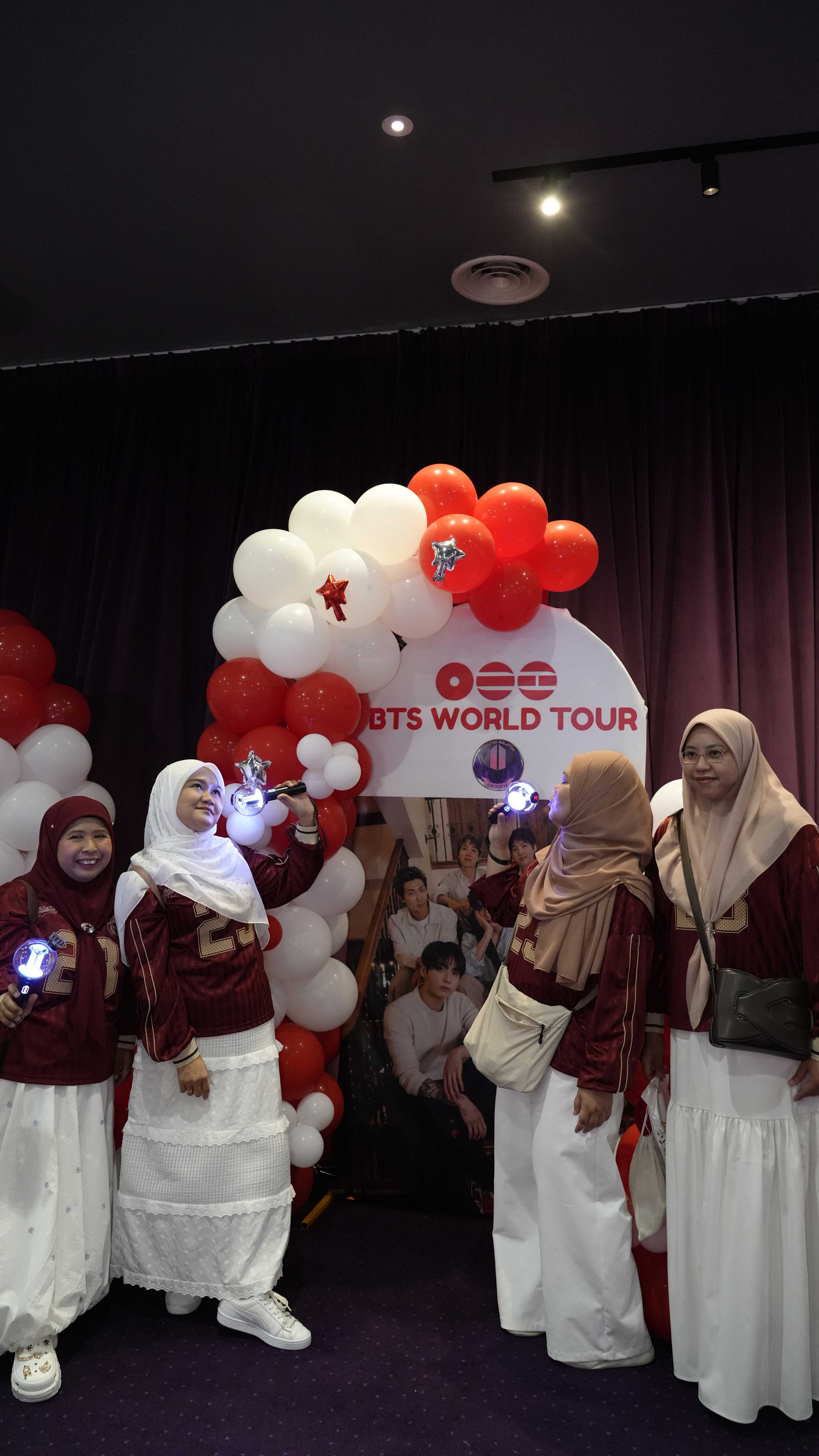 BTS World Tour Arirang : Busan - Experience Image 27