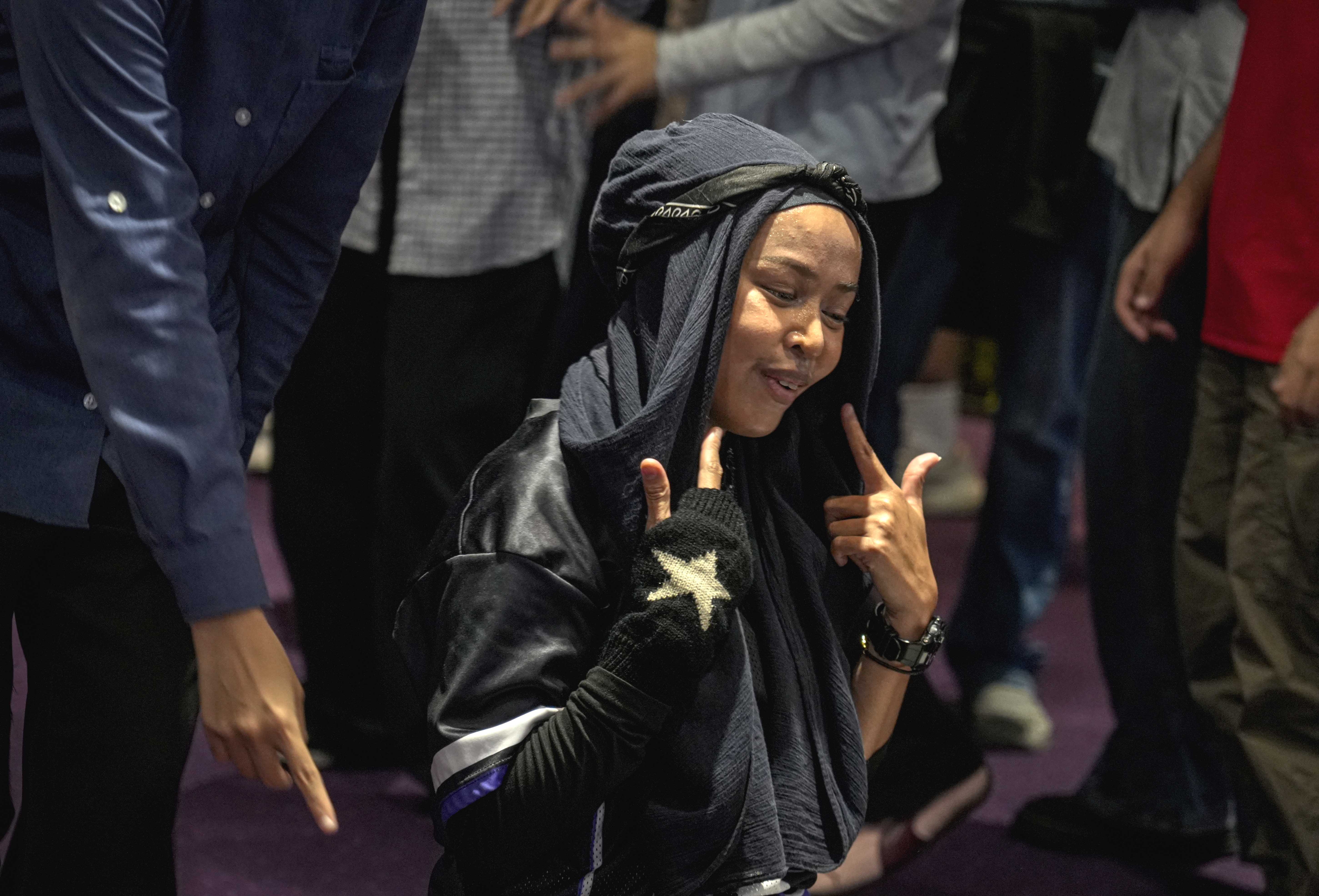 Billie Eilish HMHAS: ‘The Final Show’ Fans Party - Experience Image 27