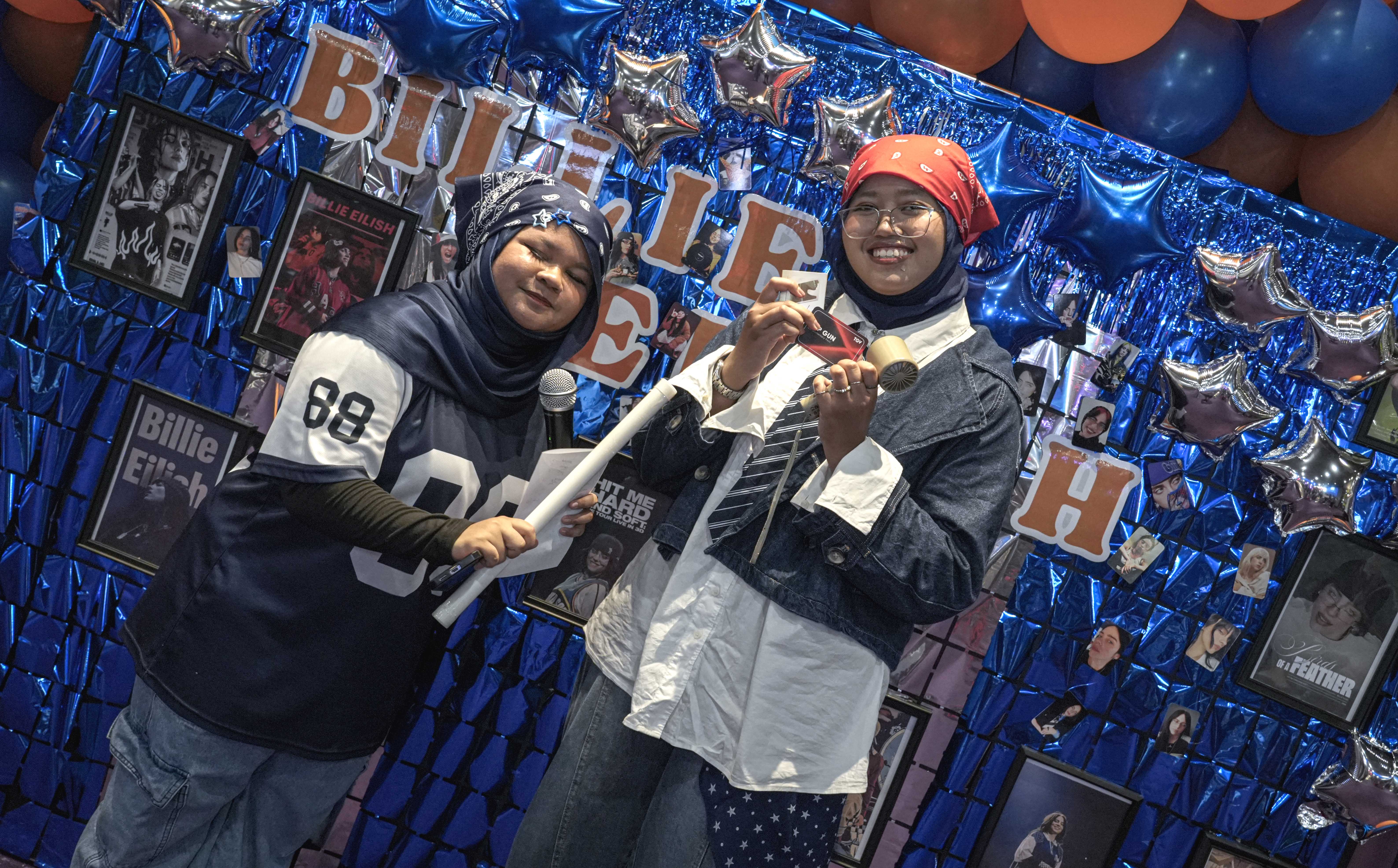 Billie Eilish HMHAS: ‘The Final Show’ Fans Party - Experience Image 41