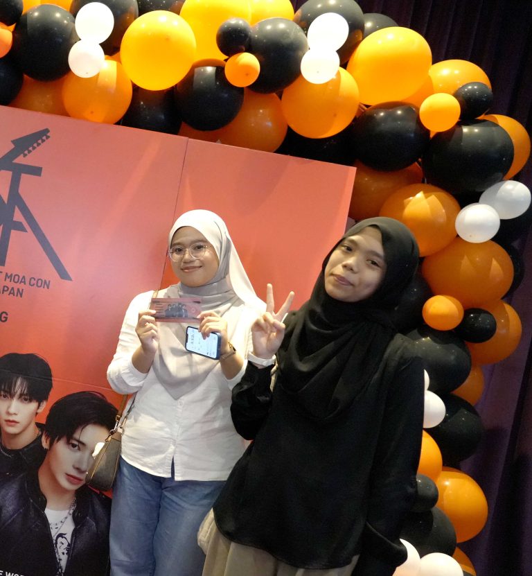 Moments Of Alwaysness Fans Party - Experience Image 10