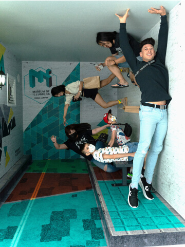 Museum of Illusions Gallery 2 | Best Birthday Event Space | TGV Blog