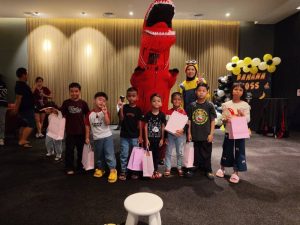 Little Monster Party (Minions Edition) - Experience Image 13