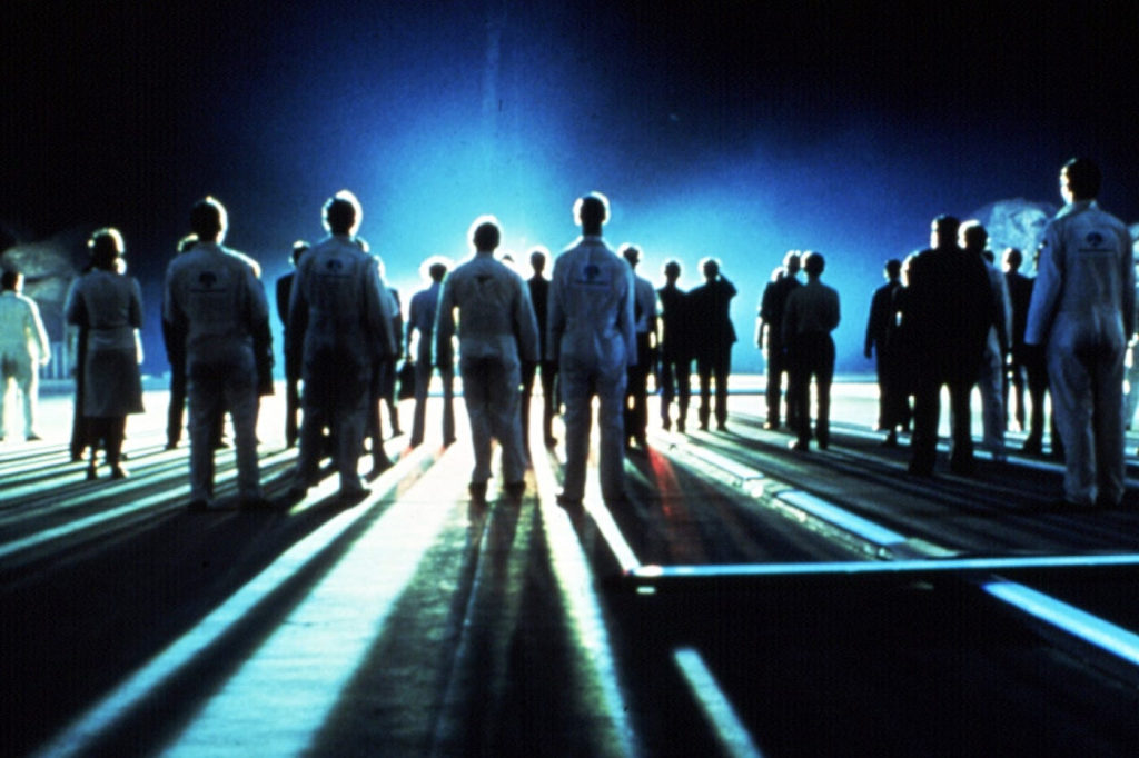 Close Encounters of the Third Kind (1977) | Steven Spielberg Best Movies | TGV Blog