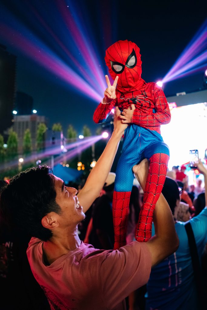 Spider-Man Cosplayers From The Light Show | Spiderman Light Show KL | TGV Blog