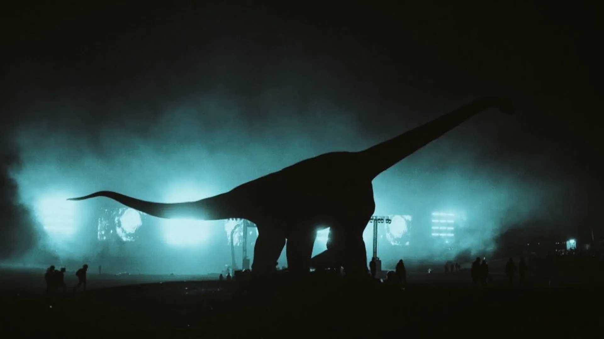 Featured Image The End of Oak Street Dinosaur Movie Fresh Take | TGV Blog