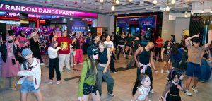 ALWAYS LALISA : LILIES & BLINKS FANS PARTY - Experience Image 4